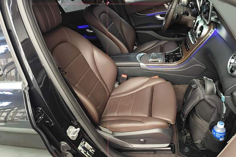 Used Mercedes-Benz GLC 2020 GLC 260 L 4MATIC Luxury Model Right Front Seat
