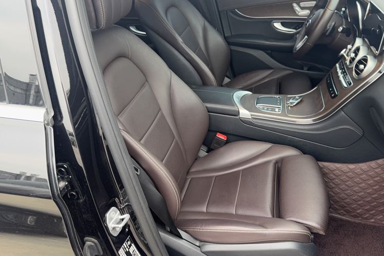 Used Mercedes-Benz GLC 2020 GLC 260 L 4MATIC Luxury Model Right Front Seat