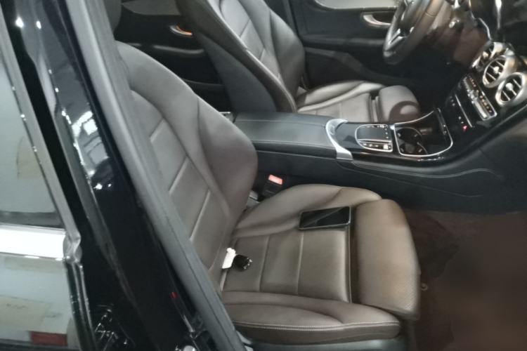 Used Mercedes-Benz GLC 2020 Facelifted GLC 260 L 4MATIC Dynamic Edition Right Front Seat