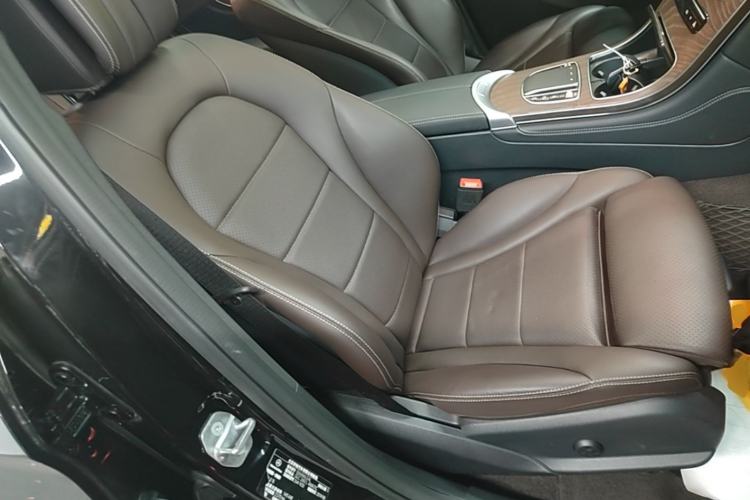 Used Mercedes-Benz GLC 2020 GLC 260 L 4MATIC Luxury Model Right Front Seat