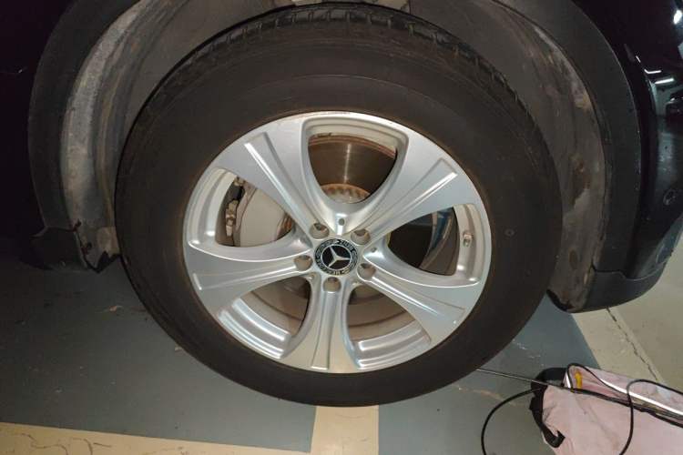 Used Mercedes-Benz GLC 2020 GLC 260 L 4MATIC Dynamic Model Right Front Wheel Hub