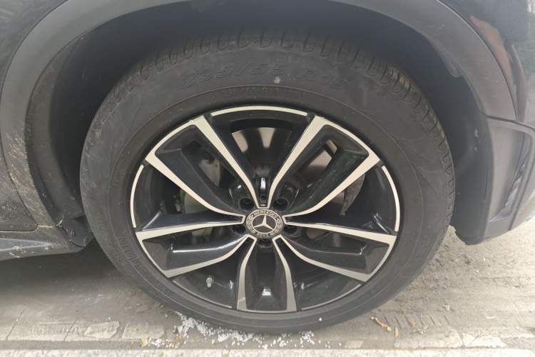 Used Mercedes-Benz GLC 2020 Facelift GLC 300 L 4MATIC Dynamic Edition Right Front Wheel Hub