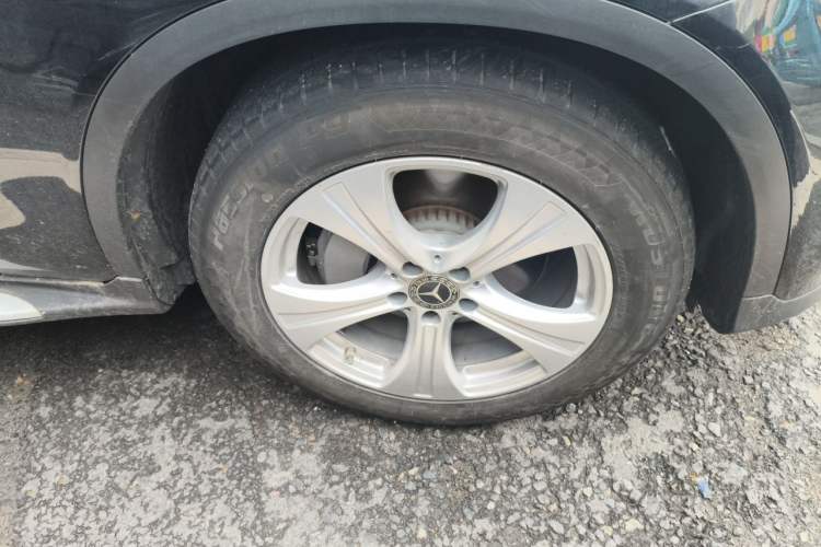 Used Mercedes-Benz GLC 2020 GLC 260 L 4MATIC Dynamic Model Right Front Wheel Hub