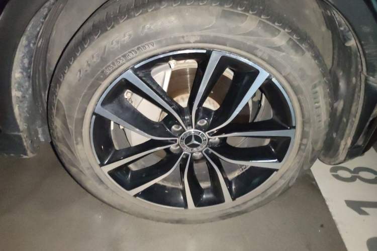 Used Mercedes-Benz GLC 2020 Facelift GLC 300 L 4MATIC Dynamic Edition Right Front Wheel Hub