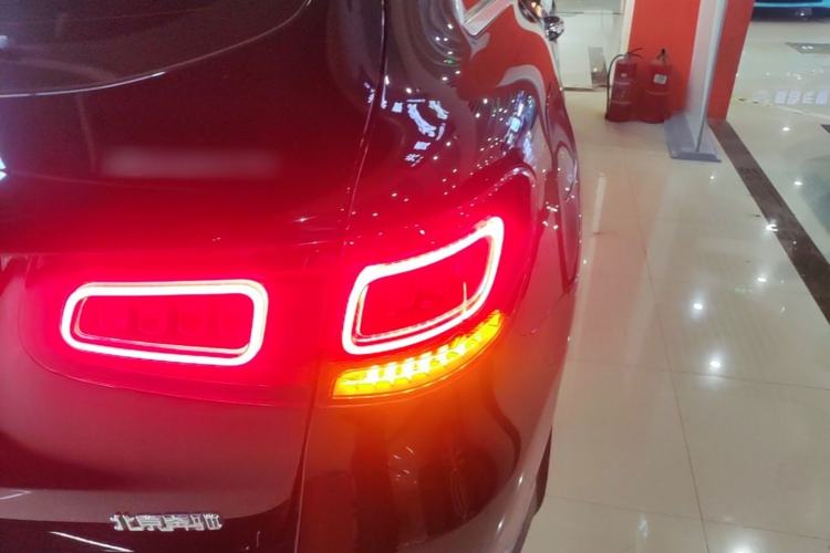 Used Mercedes-Benz GLC 2020 GLC 260 L 4MATIC Luxury Model Right Rear Taillight