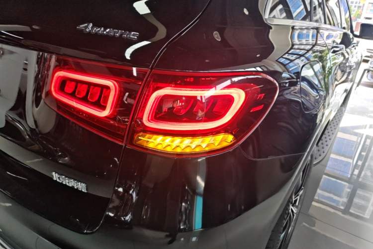 Used Mercedes-Benz GLC 2020 GLC 260 L 4MATIC Luxury Model Right Rear Taillight