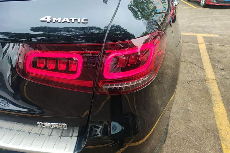 Used Mercedes-Benz GLC 2020 GLC 300 L 4MATIC Dynamic Edition Right Rear Taillight