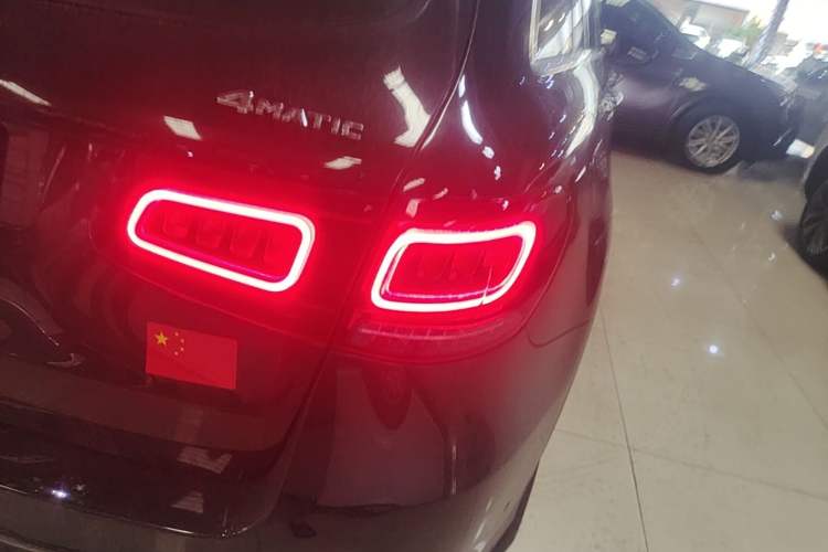 Used Mercedes-Benz GLC 2020 GLC 260 L 4MATIC Dynamic Model Right Rear Taillight