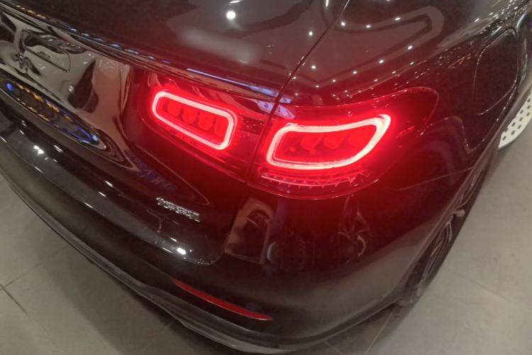 Used Mercedes-Benz GLC 2020 GLC 300 L 4MATIC Luxury Model Right Rear Taillight