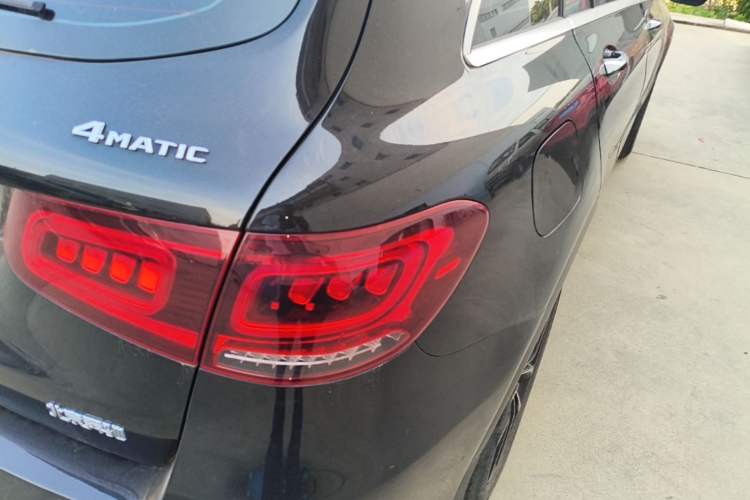 Used Mercedes-Benz GLC 2020 Facelift GLC 260 L 4MATIC Luxury Edition Right Rear Taillight