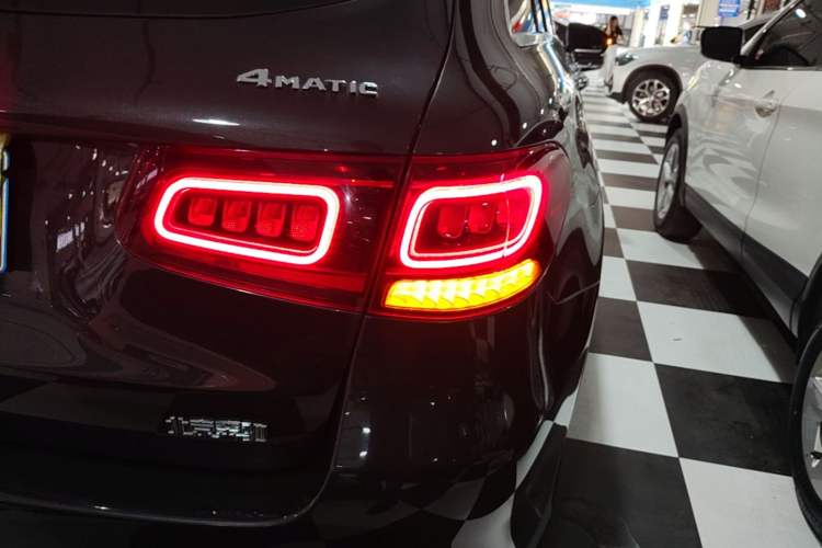 Used Mercedes-Benz GLC 2020 GLC 260 L 4MATIC Luxury Model Right Rear Taillight
