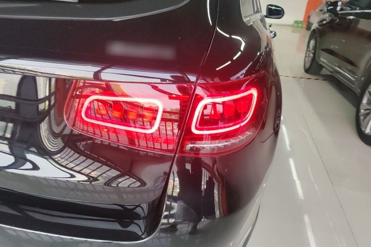 Used Mercedes-Benz GLC 2020 GLC 300 L 4MATIC Luxury Model Right Rear Taillight