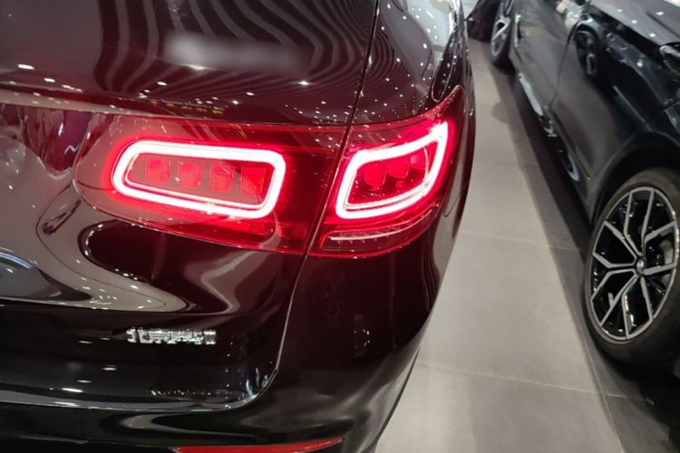 Used Mercedes-Benz GLC 2020 GLC 300 L 4MATIC Luxury Model Right Rear Taillight