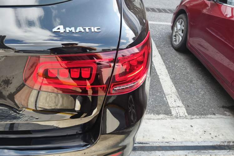 Used Mercedes-Benz GLC 2020 Facelifted GLC 300 L 4MATIC Luxury Edition Right Rear Taillight