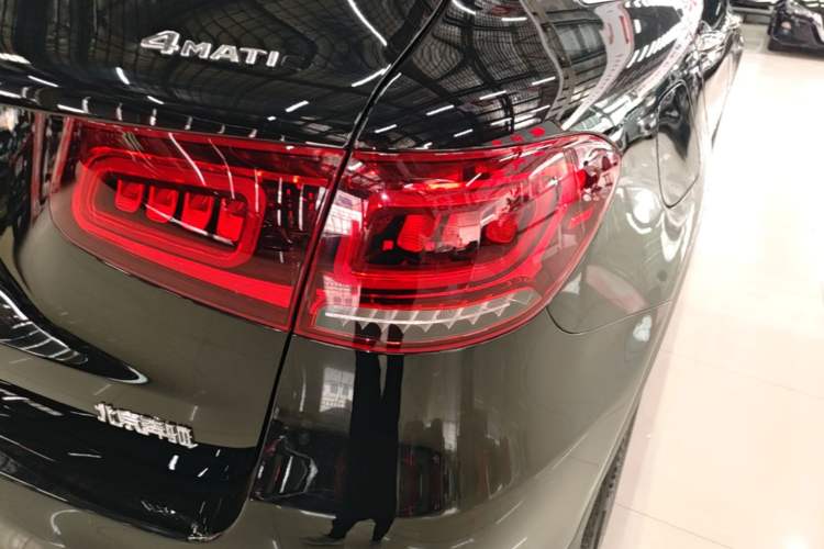 Used Mercedes-Benz GLC 2020 Facelift GLC 260 L 4MATIC Luxury Edition Right Rear Taillight
