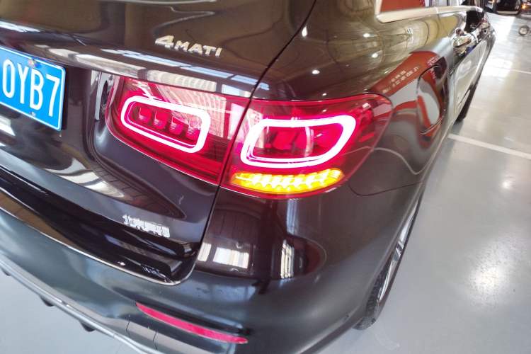 Used Mercedes-Benz GLC 2020 GLC 260 L 4MATIC Luxury Model Right Rear Taillight