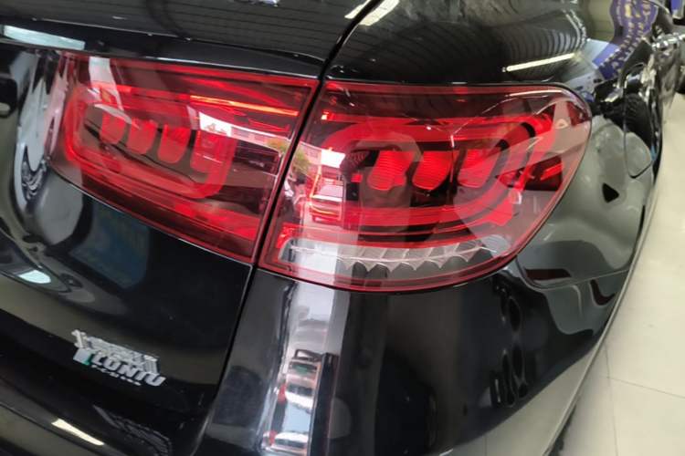 Used Mercedes-Benz GLC 2020 Facelifted GLC 260 L 4MATIC Dynamic Edition Right Rear Taillight