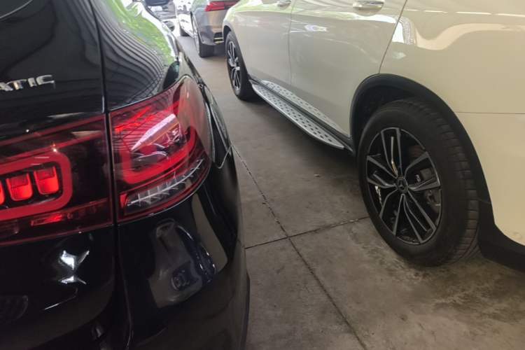 Used Mercedes-Benz GLC 2020 Facelifted GLC 300 L 4MATIC Luxury Edition Right Rear Taillight