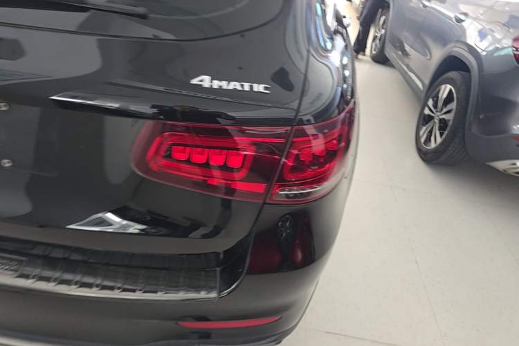 Used Mercedes-Benz GLC 2020 GLC 300 L 4MATIC Dynamic Edition Right Rear Taillight