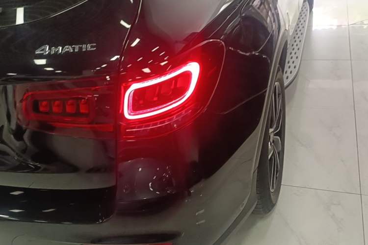 Used Mercedes-Benz GLC 2020 Facelift GLC 260 L 4MATIC Luxury Edition Right Rear Taillight