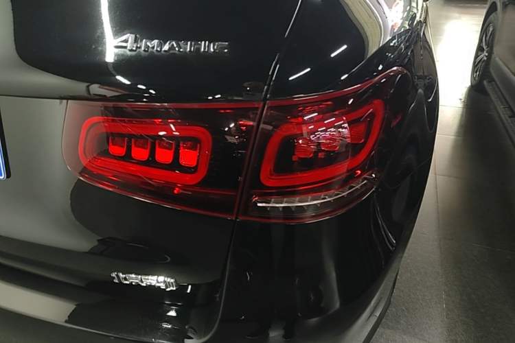 Used Mercedes-Benz GLC 2020 Facelifted GLC 260 L 4MATIC Dynamic Edition Right Rear Taillight