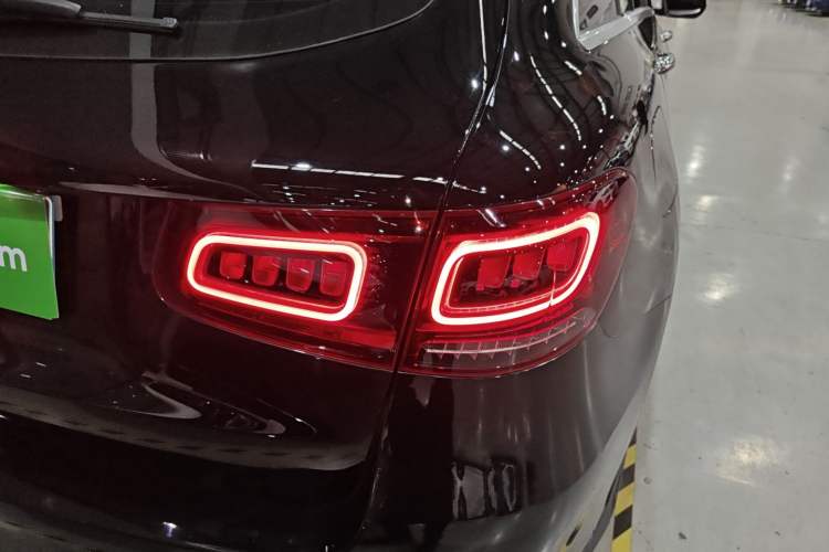 Used Mercedes-Benz GLC 2020 Facelift GLC 260 L 4MATIC Luxury Edition Right Rear Taillight