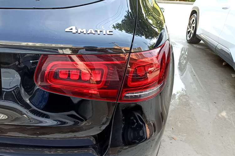 Used Mercedes-Benz GLC 2020 Facelift GLC 300 L 4MATIC Dynamic Edition Right Rear Taillight