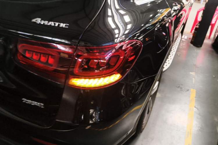 Used Mercedes-Benz GLC 2020 GLC 260 L 4MATIC Luxury Model Right Rear Taillight