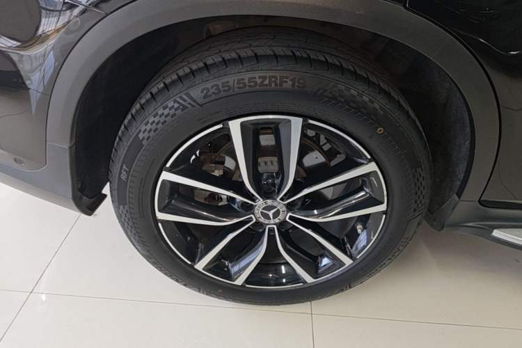 Used Mercedes-Benz GLC 2020 GLC 300 L 4MATIC Dynamic Edition Right Rear Wheel Hub