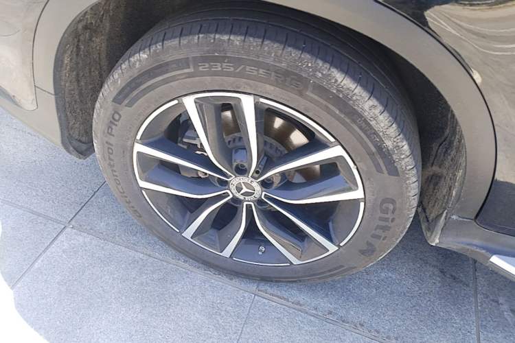 Used Mercedes-Benz GLC 2020 Facelifted GLC 260 L 4MATIC Dynamic Edition Right Rear Wheel Hub
