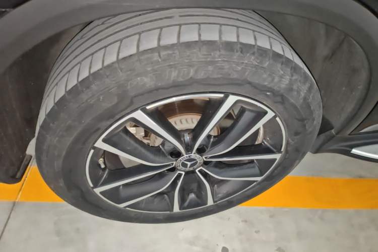 Used Mercedes-Benz GLC 2020 Facelift GLC 300 L 4MATIC Dynamic Edition Right Rear Wheel Hub