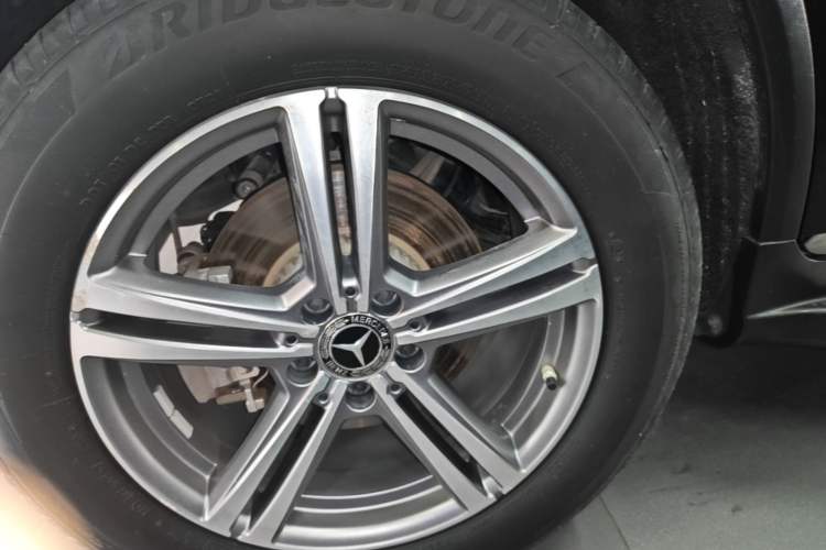 Used Mercedes-Benz GLC 2020 Facelifted GLC 260 L 4MATIC Dynamic Edition Right Rear Wheel Hub