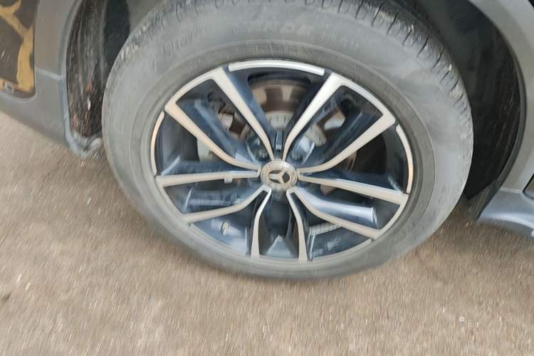 Used Mercedes-Benz GLC 2020 GLC 300 L 4MATIC Dynamic Edition Right Rear Wheel Hub
