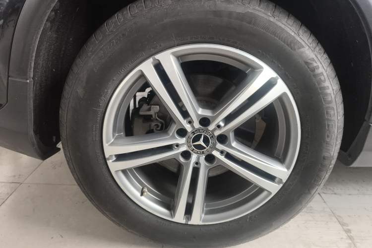 Used Mercedes-Benz GLC 2020 GLC 260 L 4MATIC Luxury Model Right Rear Wheel Hub