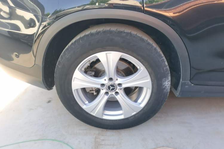 Used Mercedes-Benz GLC 2020 GLC 260 L 4MATIC Dynamic Model Right Rear Wheel Hub