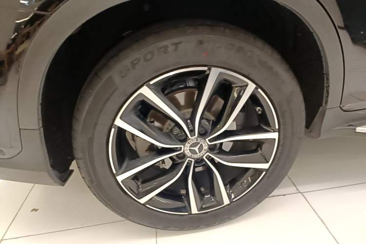 Used Mercedes-Benz GLC 2020 Facelift GLC 300 L 4MATIC Dynamic Edition Right Rear Wheel Hub