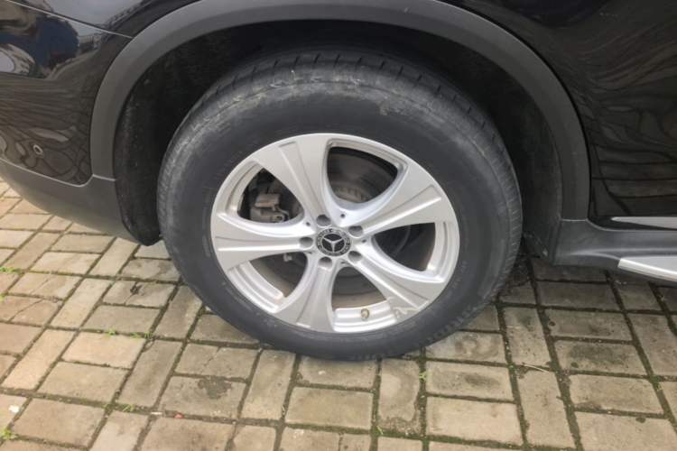 Used Mercedes-Benz GLC 2020 GLC 260 L 4MATIC Dynamic Model Right Rear Wheel Hub