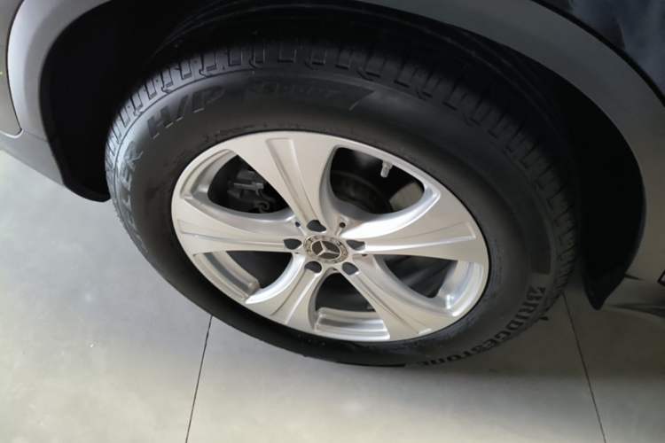 Used Mercedes-Benz GLC 2020 Facelifted GLC 260 L 4MATIC Dynamic Edition Right Rear Wheel Hub