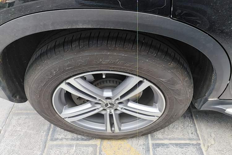 Used Mercedes-Benz GLC 2020 Facelifted GLC 260 L 4MATIC Dynamic Edition Right Rear Wheel Hub