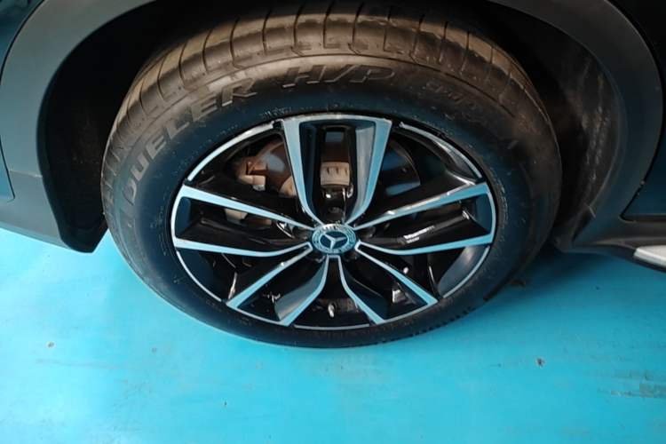 Used Mercedes-Benz GLC 2020 Facelift GLC 300 L 4MATIC Dynamic Edition Right Rear Wheel Hub