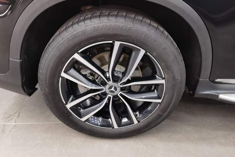 Used Mercedes-Benz GLC 2020 Facelift GLC 300 L 4MATIC Dynamic Edition Right Rear Wheel Hub