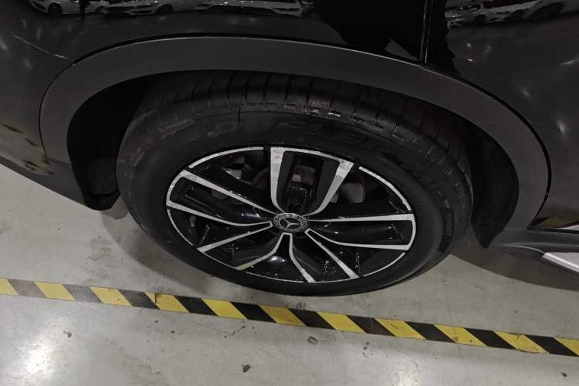 Used Mercedes-Benz GLC 2020 Facelift GLC 260 L 4MATIC Luxury Edition Right Rear Wheel Hub