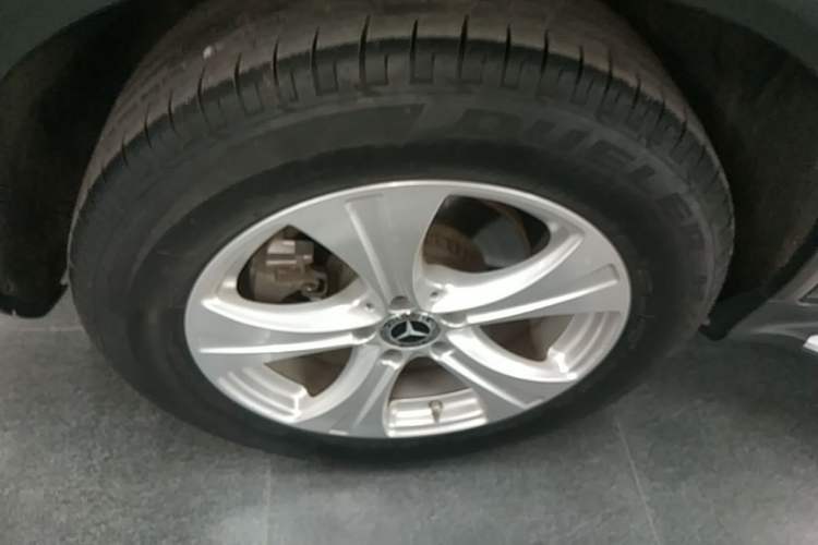 Used Mercedes-Benz GLC 2020 Facelifted GLC 260 L 4MATIC Dynamic Edition Right Rear Wheel Hub