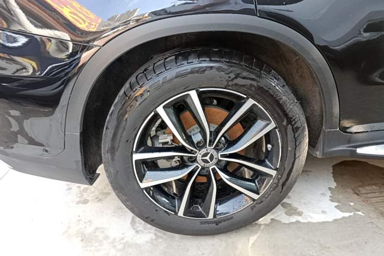 Used Mercedes-Benz GLC 2020 Facelift GLC 300 L 4MATIC Dynamic Edition Right Rear Wheel Hub