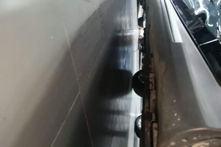 Used Mercedes-Benz GLC 2020 GLC 260 L 4MATIC Luxury Model Right Side Sill