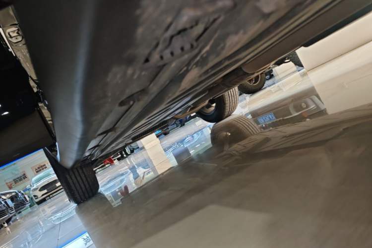 Used Mercedes-Benz GLC 2020 Facelifted GLC 260 L 4MATIC Dynamic Edition Right Side Sill