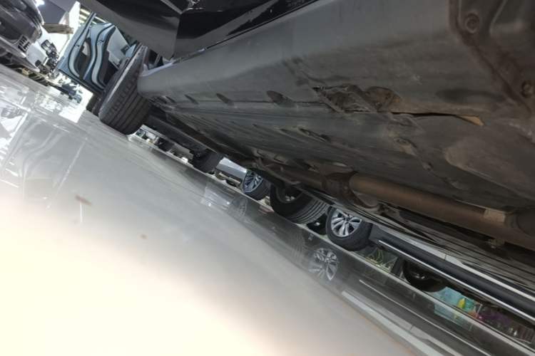 Used Mercedes-Benz GLC 2020 Facelifted GLC 260 L 4MATIC Dynamic Edition Right Side Sill