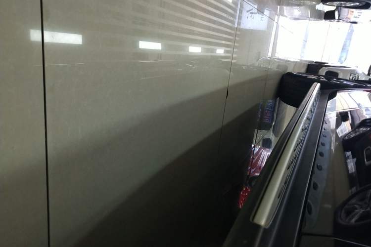 Used Mercedes-Benz GLC 2020 Facelift GLC 300 L 4MATIC Dynamic Edition Right Side Sill