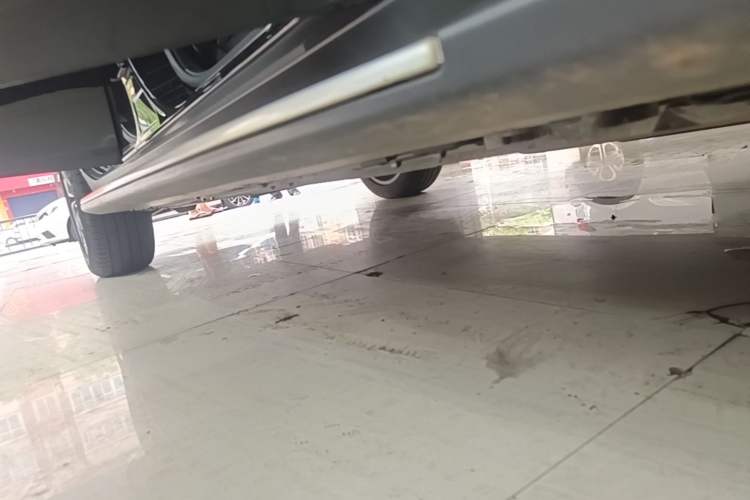 Used Mercedes-Benz GLC 2020 GLC 300 L 4MATIC Dynamic Edition Right Side Sill