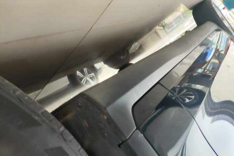 Used Mercedes-Benz GLC 2020 Facelifted GLC 260 L 4MATIC Dynamic Edition Right Side Sill